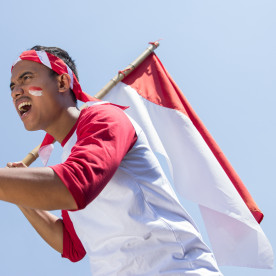 Saat Kerusuhan Mengguncang Negeri, Kita Tetap Berdiri Bersama Saat Kerusuhan Mengguncang Negeri, Kita Tetap Berdiri Bersama